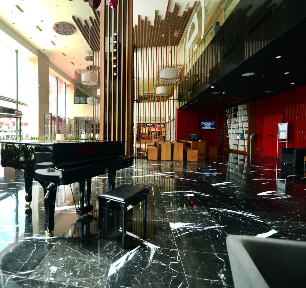 Ramada Encore By Wyndham Izmir Exteriör bild